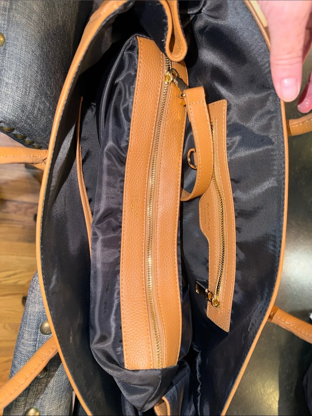 Pom Pom London Camden Pebbled Leather Tote Bag in Maple